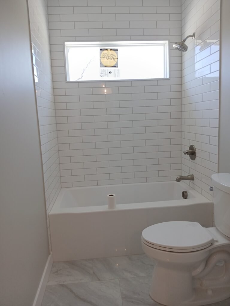 BedroomJackJillBath2